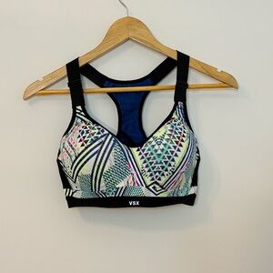 VSX Women's Geometric Pattern Sports Bra - Black and Multicolor
